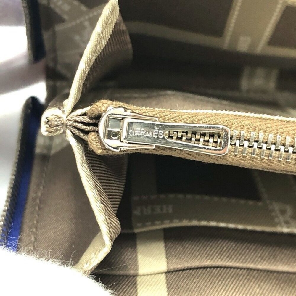 HERMES Azap Long Silk-In Zip Around Long Wallet Epsom Blue Based - Picture 8 of 11
